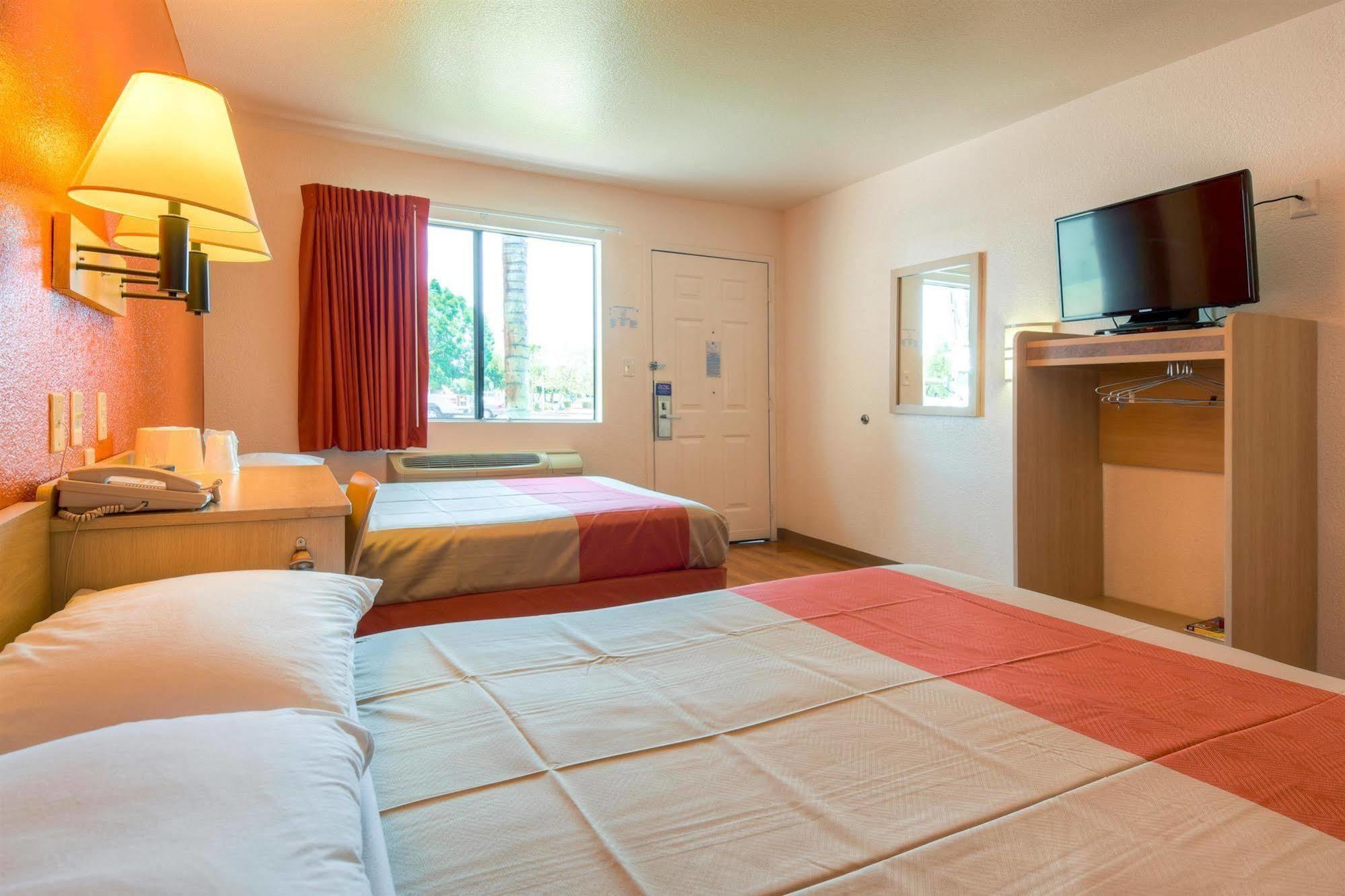Motel 6-El Cajon, Ca - San Diego Buitenkant foto