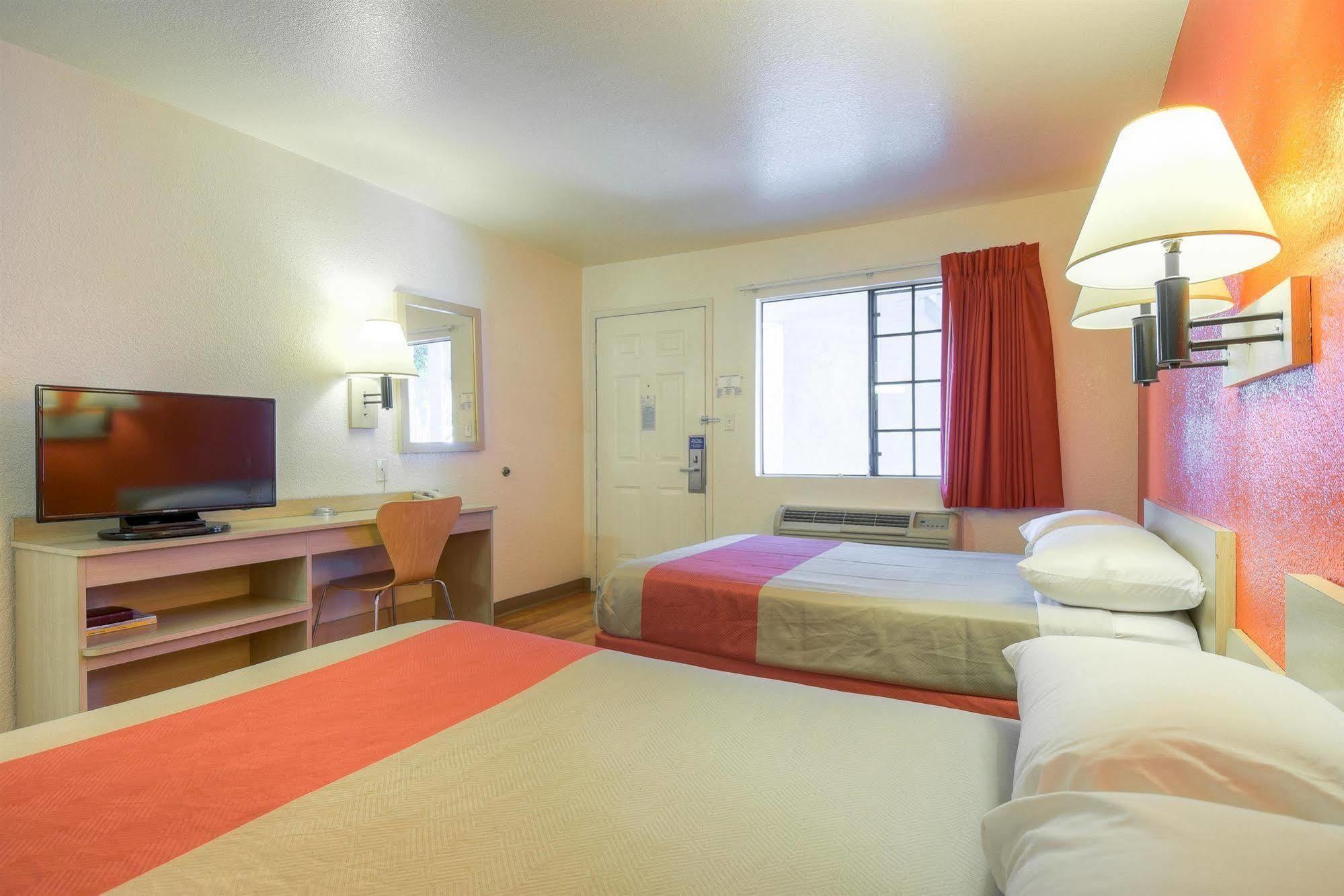 Motel 6-El Cajon, Ca - San Diego Buitenkant foto